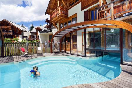 Vacances en montagne Résidence l'Adret - Serre Chevalier - Extérieur été