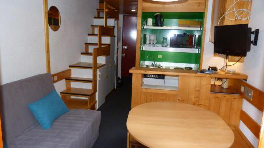 Vakantie in de bergen Appartement 1 kamers 5 personen (242) - Résidence l'Aiguille Grive Bât I - Les Arcs - Woonkamer