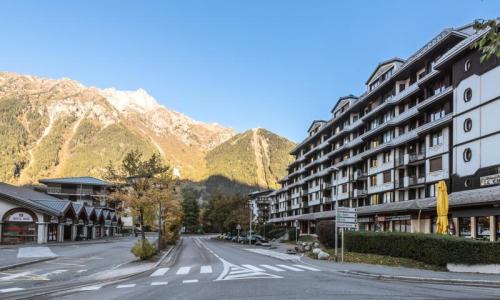 Vacances en montagne Résidence l'Aiguille - MH - Chamonix - Extérieur été