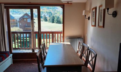 Vacanze in montagna Appartamento 3 stanze per 7 persone (Budget 50m²) - Résidence l'Alpaga - Maeva Home - Serre Chevalier - Esteriore estate
