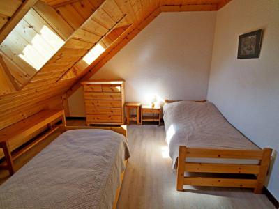 Vacances en montagne Appartement 3 pièces 6 personnes (230) - Résidence l'Alphératz - Les 2 Alpes - Cabine mansardée