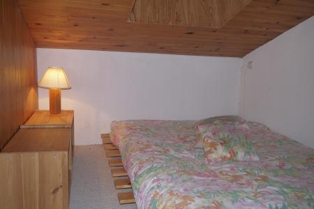 Vacaciones en montaña Apartamento 3 piezas mezzanine para 8 personas (12) - Résidence l'Arc en Ciel - Méribel-Mottaret - Habitación