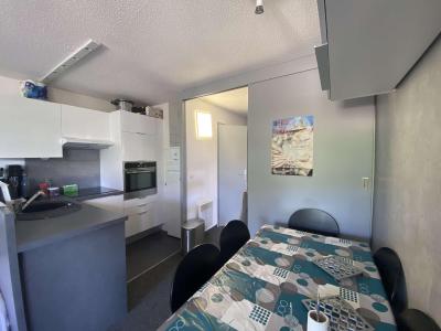 Vacances en montagne Appartement 3 pièces 6 personnes (1058) - Résidence l'Ecrin - Les 2 Alpes - Coin cuisine