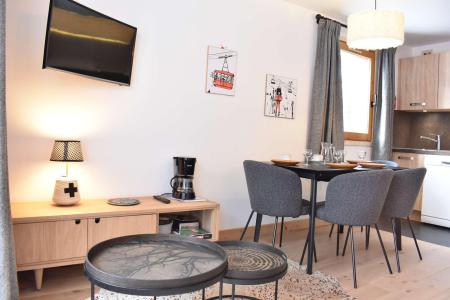 Urlaub in den Bergen 3-Zimmer-Appartment für 6 Personen (08) - Résidence l'Edelweiss - Méribel - Wohnzimmer