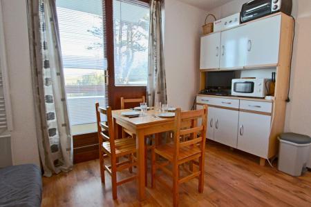 Vakantie in de bergen Studio bergnis 3 personen (118) - Résidence l'Edelweiss - Chamrousse - Woonkamer