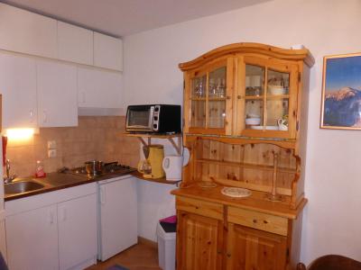 Vacanze in montagna Studio con alcova per 4 persone (819) - Résidence l'Enclave - Les Contamines-Montjoie - Cucina aperta