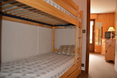 Vakantie in de bergen Studio bergnis 4 personen (002) - Résidence l'Eparvi - Le Grand Bornand - Kamer