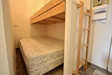 Holiday in mountain resort Studio sleeping corner 5 people (507) - Résidence l'Eterlou - Chamrousse - Bedroom