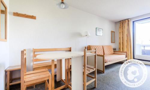 Аренда на лыжном курорте Квартира студия для 5 чел. (Budget 30m²) - Résidence l'Eyssina - Maeva Home - Vars - летом под открытым небом