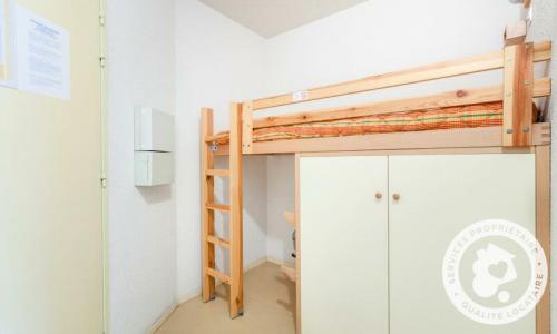 Holiday in mountain resort Studio 3 people (Budget 22m²-7) - Résidence l'Eyssina - MH - Vars - Summer outside