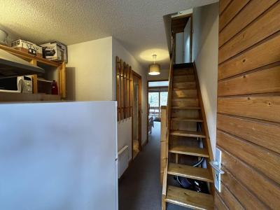 Vacances en montagne Appartement duplex 3 pièces 8 personnes (1019) - Résidence l'Olympie I - Méribel-Mottaret - Escalier