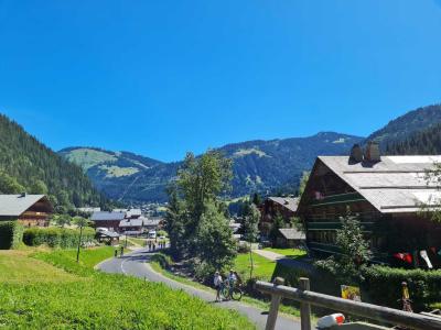 Vacaciones en montaña Apartamento cabina 2 piezas para 4 personas (17) - Résidence l'Orée des Pistes - Châtel - Verano