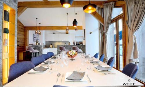 Vacanze in montagna Appartamento 6 stanze per 10 persone (163m²) - Résidence L'ourse Bleue - Courchevel - Esteriore estate