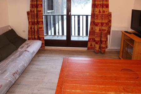 Holiday in mountain resort Studio sleeping corner 4 people (260) - Résidence l'Oustal - Les Orres - Living room