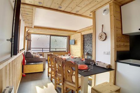 Urlaub in den Bergen 3-Zimmer-Holzhütte für 8 Personen (61) - Résidence la Biellaz - Les Menuires - Wohnzimmer