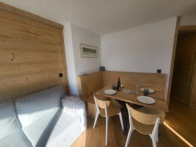 Urlaub in den Bergen 2-Zimmer-Berghütte für 4 Personen (B372) - Résidence la Chamoisière - Montgenèvre - Wohnzimmer