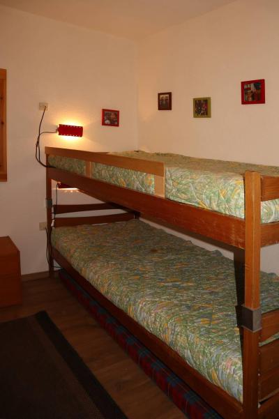 Vakantie in de bergen Appartement 2 kamers 6 personen (450) - Résidence la Chamoisière - Les Orres - Verblijf