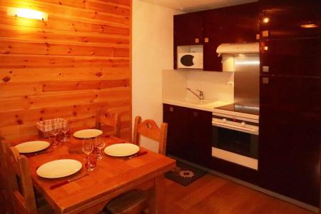 Vacances en montagne Appartement 3 pièces 4 personnes (451) - Résidence la Chamoisière - Les Orres - Cuisine