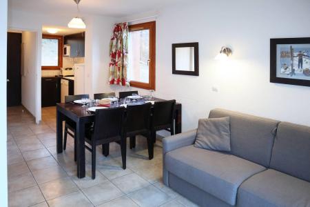 Holiday in mountain resort 3 room duplex apartment 6 people (1004) - Résidence la Combe d'Or - Les Orres - Living room