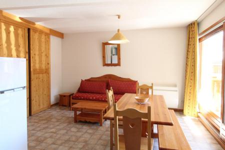 Holiday in mountain resort 2 room apartment sleeping corner 6 people (334) - Résidence la Combe II - Aussois - Living room