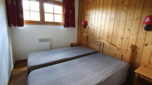 Holiday in mountain resort 3 room apartment 6 people (C14) - Résidence La Dame Blanche - Puy-Saint-Vincent - Bedroom
