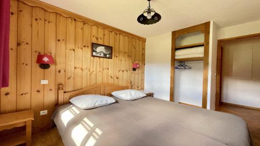 Holiday in mountain resort 3 room apartment 6 people (C22) - Résidence La Dame Blanche - Puy-Saint-Vincent - Accommodation