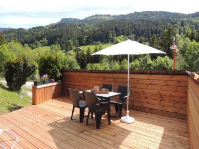 Holiday in mountain resort Résidence la Duche - Le Grand Bornand - Terrace-garden