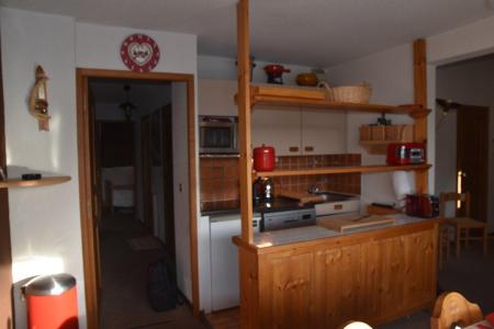 Vacances en montagne Appartement 3 pièces 8 personnes (F115) - Résidence la Ferme d'Augustin - Montgenèvre - Cuisine