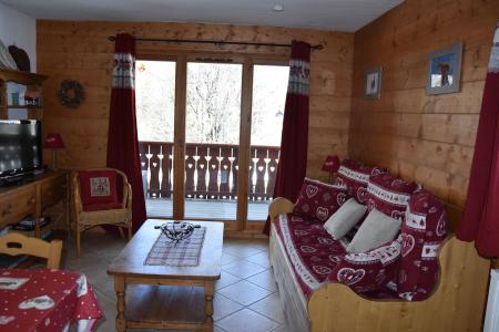 Urlaub in den Bergen 3-Zimmer-Appartment für 6 Personen (8) - Résidence la Ferme de Pralognan - Pralognan-la-Vanoise - Wohnzimmer