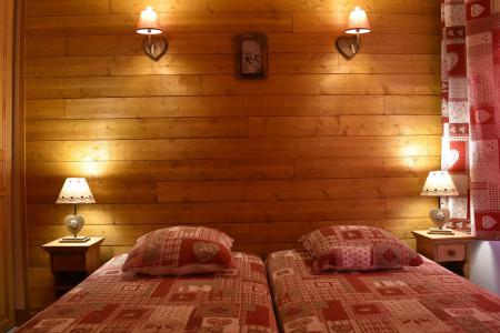 Urlaub in den Bergen 3-Zimmer-Appartment für 6 Personen (20) - Résidence la Forêt - Méribel - Schlafzimmer