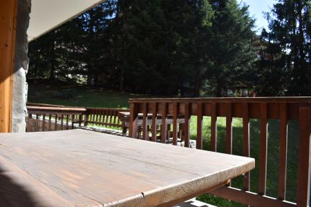 Vacances en montagne Studio 4 personnes (13) - Résidence la Forêt - Méribel - Terrasse