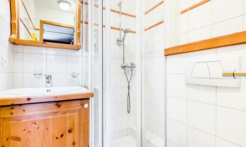 Vakantie in de bergen Appartement 3 kamers 6 personen (Sélection 46m²-3) - Résidence la Ginabelle - MH - Chamonix - Buiten zomer