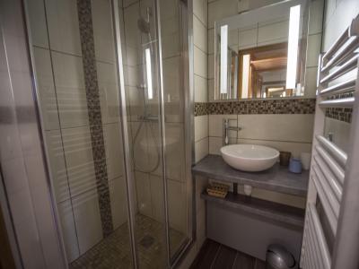 Urlaub in den Bergen Wohnung 3 Mezzanine Zimmer 6 Leute (021) - Résidence la Lauzière Dessus - Valmorel - Dusche