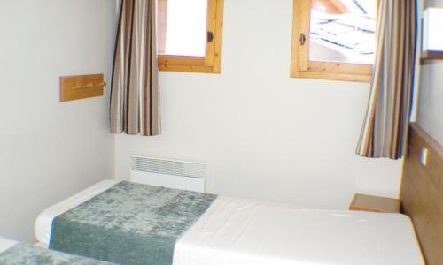 Rent in ski resort 2 room apartment 4 people (Sélection 25m²) - Résidence la Marelle et Le Rami - Maeva Home - Montchavin La Plagne - Summer outside
