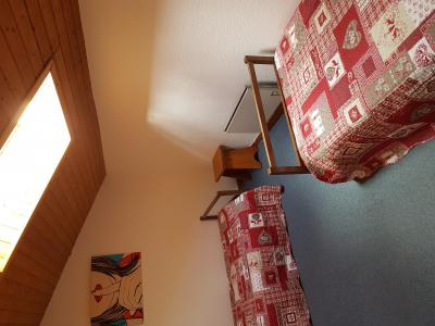 Urlaub in den Bergen 3-Zimmer-Appartment für 6 Personen (ZUIDERENT - BLOM) - Résidence la Piste Rouge A - Le Grand Bornand - Einzelbett