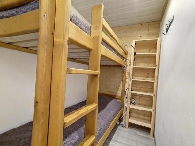 Urlaub in den Bergen 2-Zimmer-Holzhütte für 5 Personen (1212) - Résidence la Tougnette - Les Menuires - Unterkunft