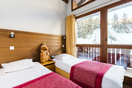 Holiday in mountain resort Résidence Lagrange les Chalets d'Edelweiss - La Plagne - Single bed