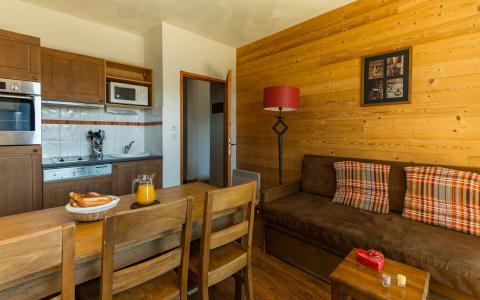 Holiday in mountain resort Résidence Lagrange les Chalets de l'Adet - Saint Lary Soulan - Open-plan kitchen