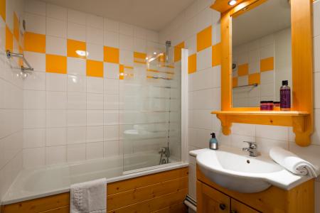 Holiday in mountain resort Résidence Lagrange les Chalets du Galibier - Valloire - Bathroom