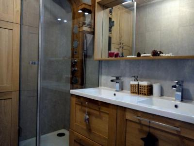 Vacances en montagne Appartement 2 pièces 4 personnes (022) - Résidence Lama - Méribel-Mottaret - Salle de douche
