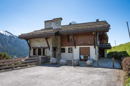 Urlaub in den Bergen Résidence Laurentides - La Clusaz - Draußen im Sommer