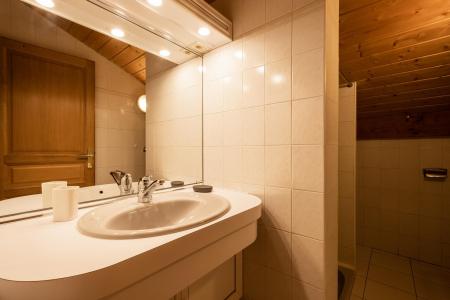 Vacanze in montagna Appartamento 4 stanze con alcova per 6 persone (07) - Résidence Laurentides - La Clusaz - Bagno con doccia