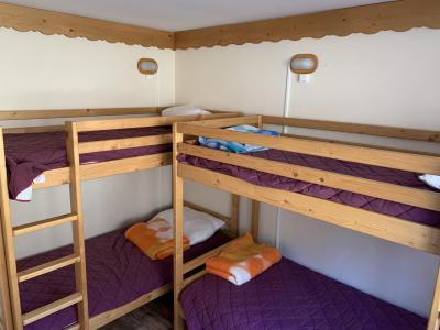 Urlaub in den Bergen 2 Zimmer Maisonettewohnung für 6 Personen - Résidence Lauzes - Les Menuires - Schlafzimmer