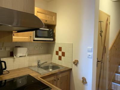 Vacanze in montagna Appartamento su due piani 2 stanze per 6 persone - Résidence Lauzes - Les Menuires - Cucina