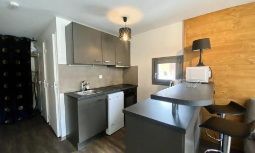 Holiday in mountain resort Studio 4 people (26m²-1) - Résidence Lauzieres - Maeva Home - Val Thorens - Summer outside