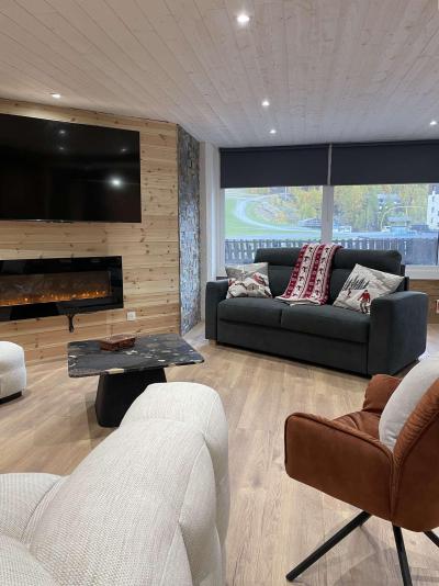 Urlaub in den Bergen  (ALPES) - Résidence Le 1650 - Les Orres - Wohnzimmer