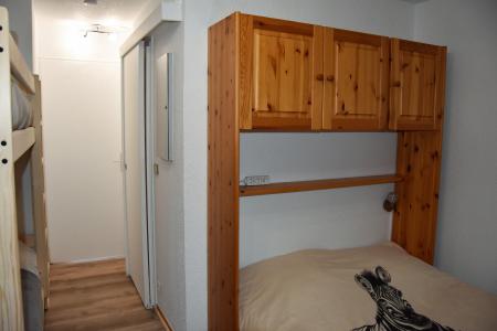 Holiday in mountain resort Studio sleeping corner 4 people (1) - Résidence le Barioz - Pralognan-la-Vanoise - Bedroom