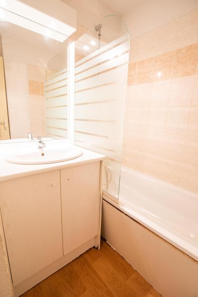 Vacances en montagne Appartement 2 pièces cabine 6 personnes (06) - Résidence le Belvédère Busseroles - Valfréjus - Salle de bain