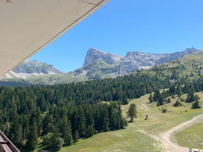 Holiday in mountain resort Studio sleeping corner 4 people (1020S) - Résidence le Bois d'Aurouze - Superdévoluy - Summer outside