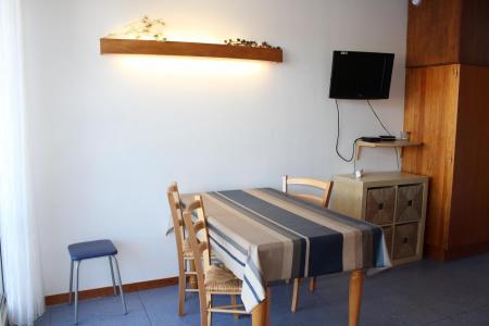 Vakantie in de bergen Studio 4 personen (0447 N) - Résidence le Bois d'Aurouze - Superdévoluy - Woonkamer